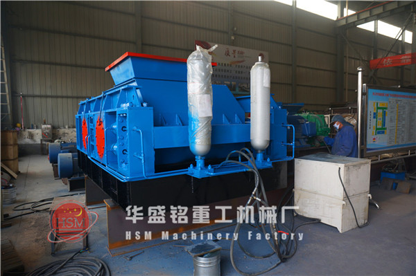 對(dui)輥(gun)破碎機案例